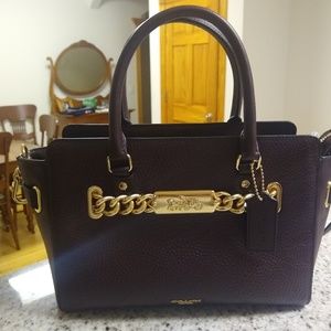 BNWT COACH Blake 25 Carryall F31525 Oxblood/Gold
